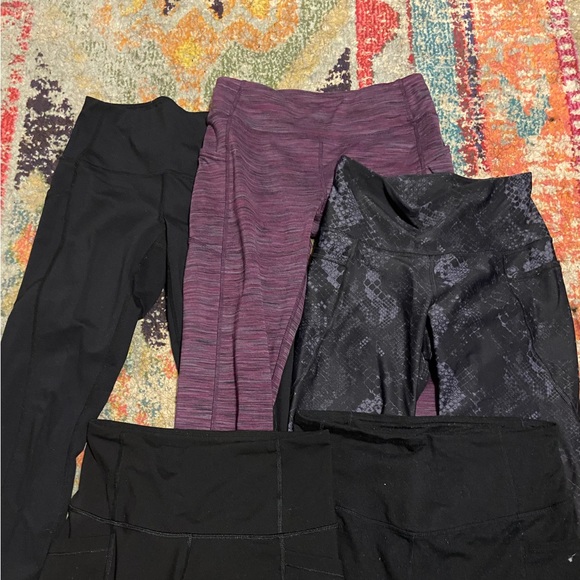 High waisted leggings with pockets! Size small - brand varies! - Picture 4 of 5